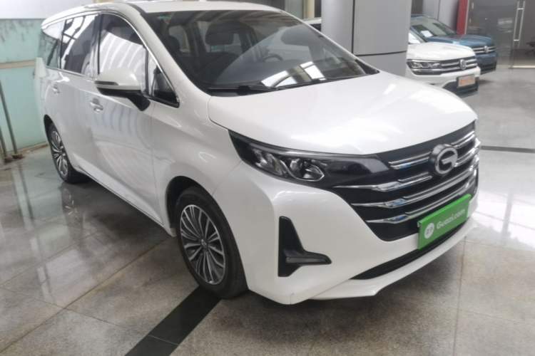 Used GAC Trumpchi M6 2021 270T DCT Luxury Edition (7-seater) Front Right 45 Deg