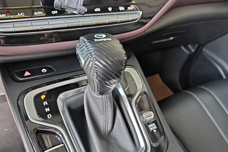 Used GAC Trumpchi M6 2021 PRO 270T DCT Luxury Edition Gear Lever