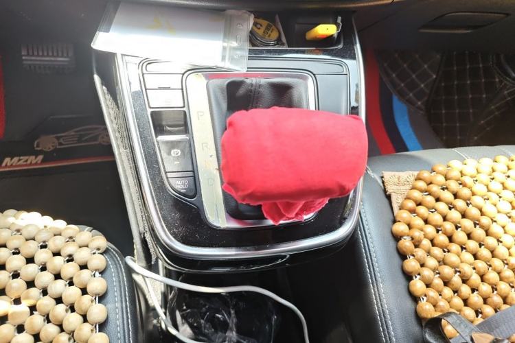 Used GAC Trumpchi M6 2021 270T DCT Luxury Edition (7 Seats) Gear Lever