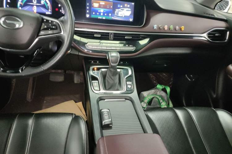 Used GAC Trumpchi M6 2021 PRO 270T Automatic Luxury Edition Gear Lever