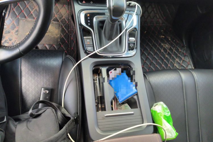 Used GAC Trumpchi M6 2021 PRO 270T DCT Luxury Edition Gear Lever