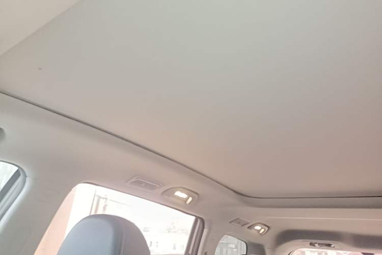 Used GAC Trumpchi M6 2021 270T DCT Luxury Edition (7-seater) Headliner