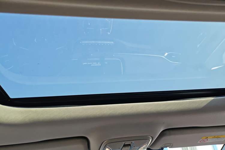 Used GAC Trumpchi M6 2021 PRO 270T Automatic Luxury Edition Headliner