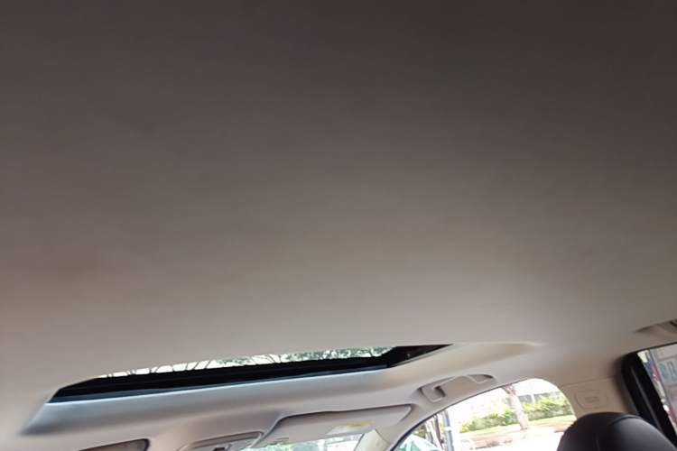 Used GAC Trumpchi M6 2021 PRO 270T DCT Luxury Edition Headliner