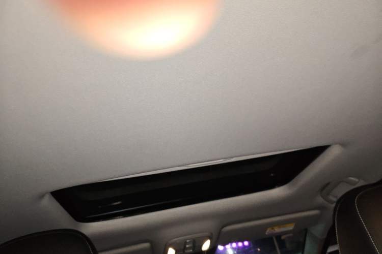 Used GAC Trumpchi M6 2021 270T DCT Luxury Edition (6 Seats) Headliner