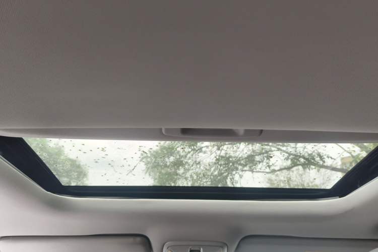 Used GAC Trumpchi M6 2021 270T DCT Luxury Edition (7 Seats) Headliner