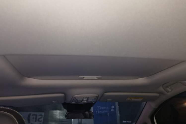 Used GAC Trumpchi M6 2021 PRO 270T DCT Luxury Edition Headliner
