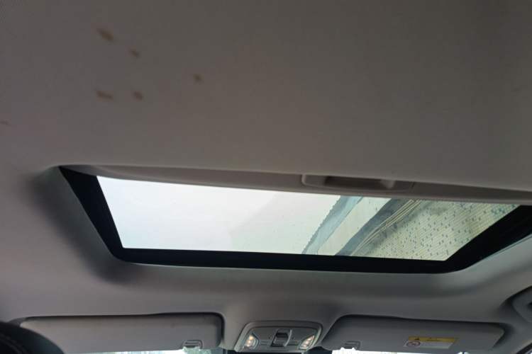 Used GAC Trumpchi M6 2021 PRO 270T DCT Luxury Edition Headliner