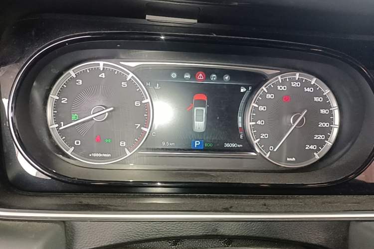 Used GAC Trumpchi M6 2021 270T DCT Luxury Edition (7-seater) Instrument Cluster