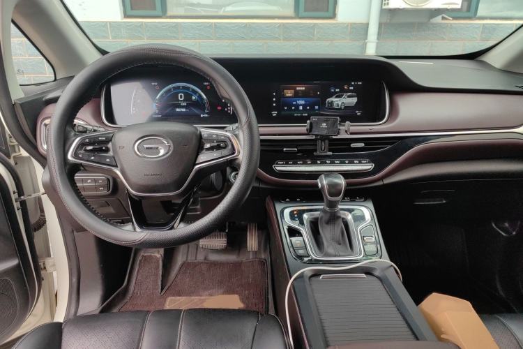 Used GAC Trumpchi M6 2021 PRO 270T DCT Luxury Edition Interior 2