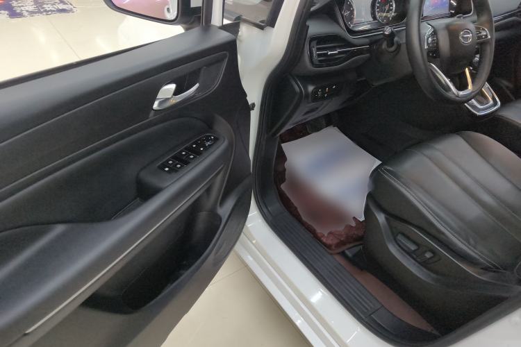Used GAC Trumpchi M6 2021 270T DCT Luxury Edition (7-seater) Interior 3