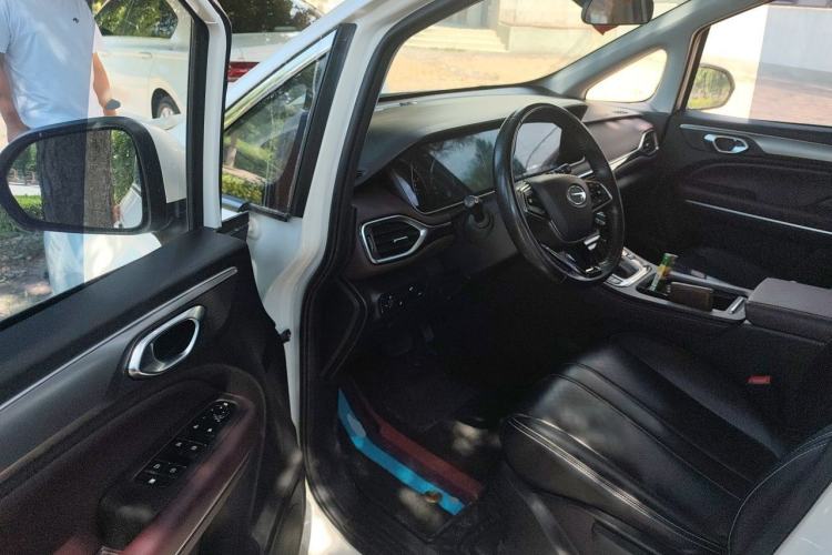 Used GAC Trumpchi M6 2021 PRO 270T DCT Luxury Edition Interior 3