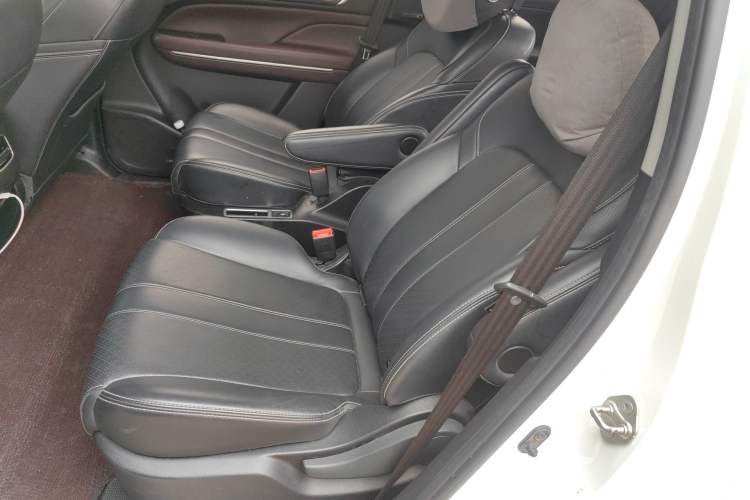 Used GAC Trumpchi M6 2021 PRO 270T DCT Luxury Edition Interior 4