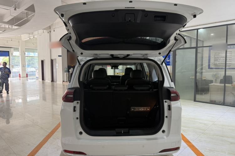Used GAC Trumpchi M6 2021 PRO 270T DCT Luxury Edition Interior 8
