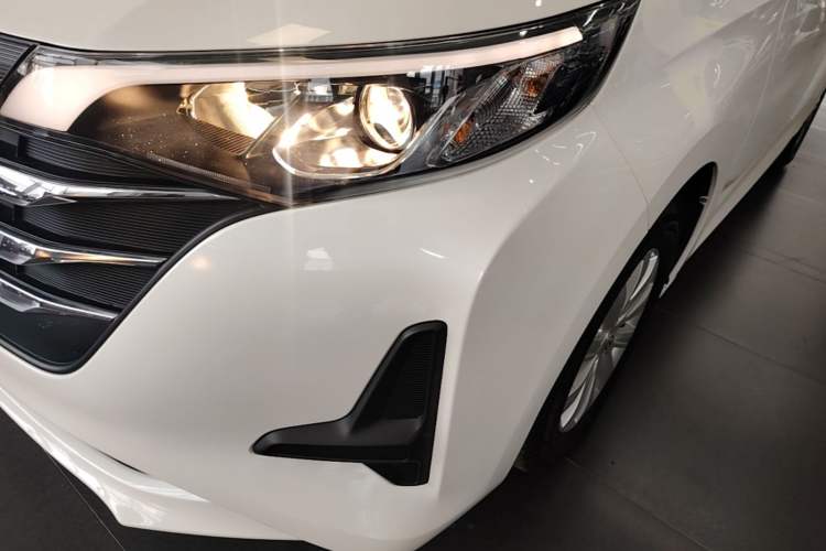 Used GAC Trumpchi M6 2021 270T Manual Elite Edition (7-seater) Left Front Headlight