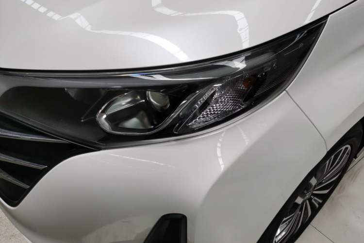 Used GAC Trumpchi M6 2021 270T DCT Prestige Edition (7-seater) Left Front Headlight