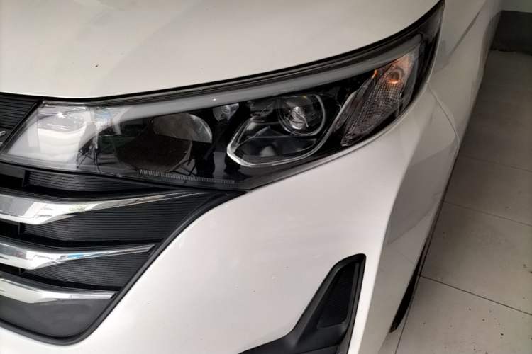 Used GAC Trumpchi M6 2021 270T DCT Elite Edition (7-seater) Left Front Headlight