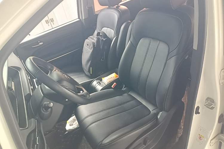 Used GAC Trumpchi M6 2021 270T DCT Luxury Edition (7-seater) Left Front Seat