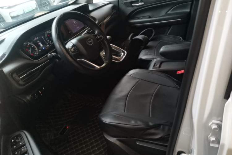 Used GAC Trumpchi M6 2021 270T DCT Elite Edition (7-seater) Left Front Seat