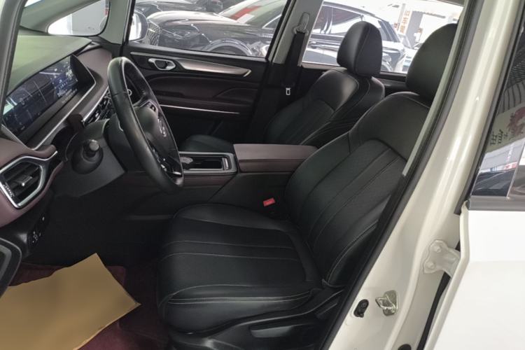 Used GAC Trumpchi M6 2021 PRO 270T Automatic Luxury Edition Left Front Seat