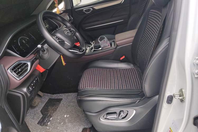 Used GAC Trumpchi M6 2021 PRO 270T Automatic Luxury Edition Left Front Seat