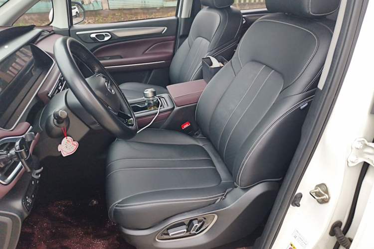 Used GAC Trumpchi M6 2021 PRO 270T DCT Luxury Edition Left Front Seat
