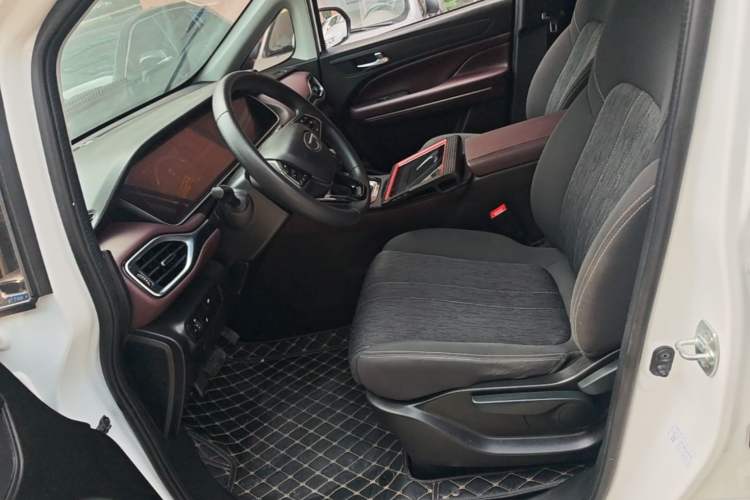 Used GAC Trumpchi M6 2021 PRO 270T DCT Elite Edition Left Front Seat