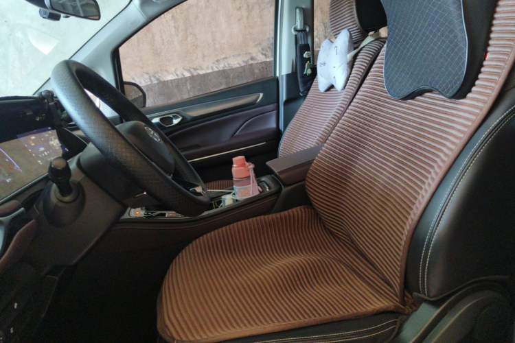Used GAC Trumpchi M6 2021 270T DCT Luxury Edition (7 Seats) Left Front Seat
