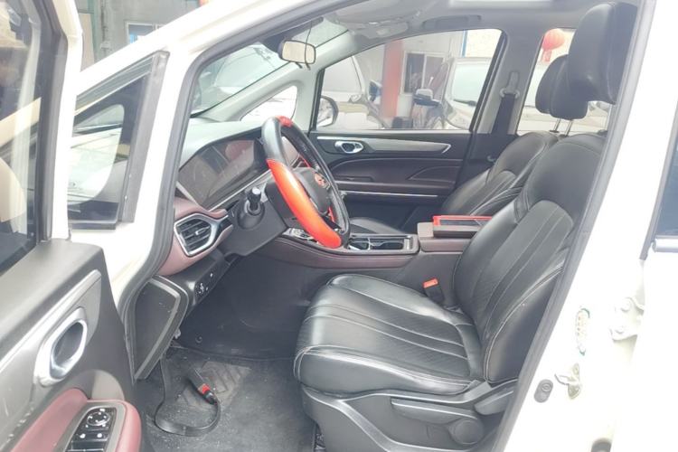 Used GAC Trumpchi M6 2021 PRO 270T Automatic Luxury Edition Left Front Seat
