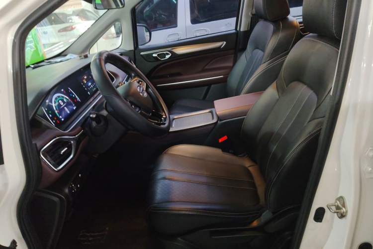 Used GAC Trumpchi M6 2021 PRO 270T DCT Luxury Edition Left Front Seat