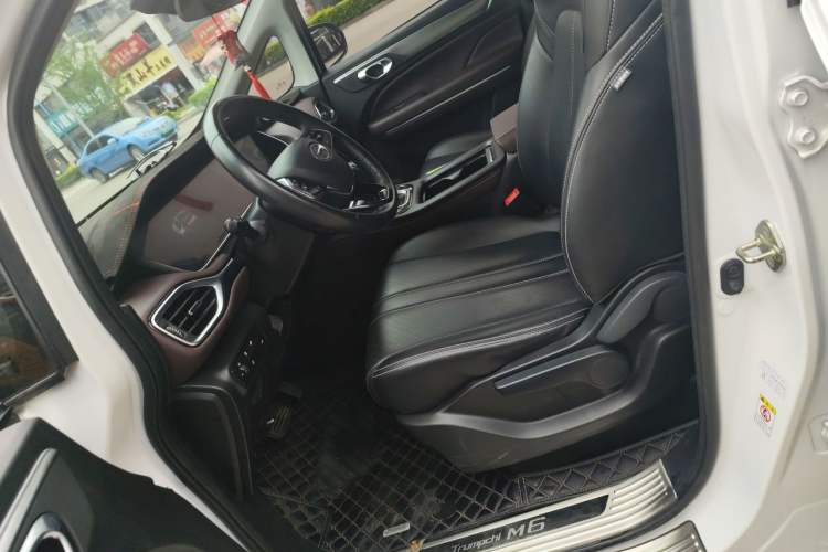 Used GAC Trumpchi M6 2021 PRO 270T Automatic Luxury Edition Left Front Seat