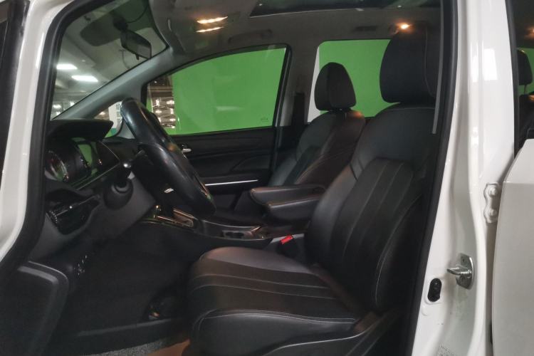 Used GAC Trumpchi M6 2021 270T DCT Luxury Edition (7-seater) Left Front Seat