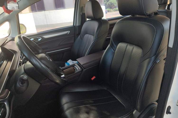 Used GAC Trumpchi M6 2021 PRO 270T DCT Luxury Edition Left Front Seat