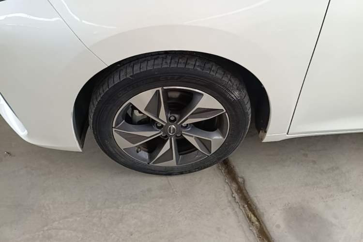 Used GAC Trumpchi M6 2021 PRO 270T DCT Luxury Edition Left Front Wheel Hub