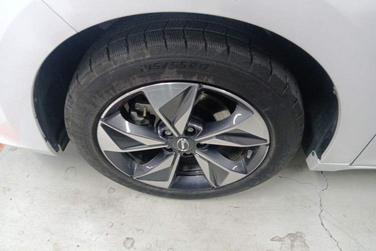 Used GAC Trumpchi M6 2021 PRO 270T DCT Luxury Edition Left Front Wheel Hub