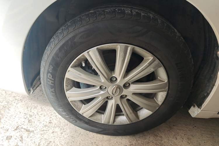 Used GAC Trumpchi M6 2021 PRO 270T DCT Elite Edition Left Front Wheel Hub