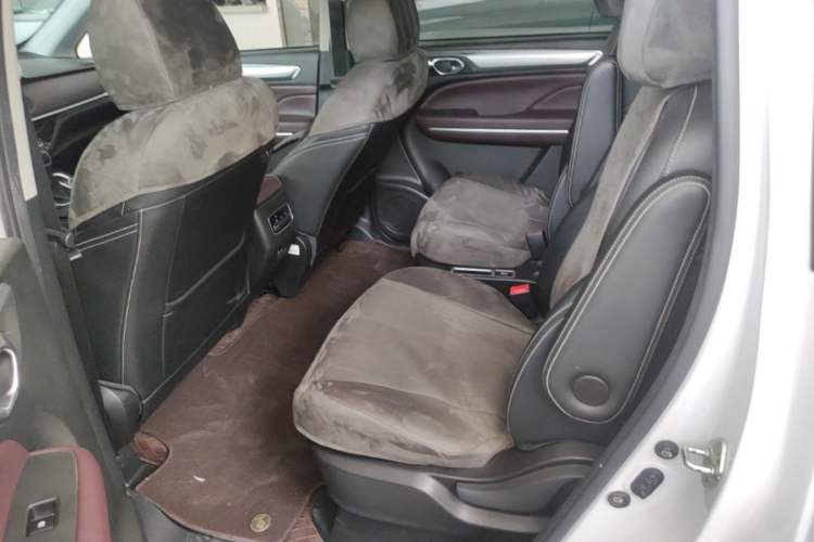 Used GAC Trumpchi M6 2021 PRO 270T Automatic Luxury Edition Left Rear Seat