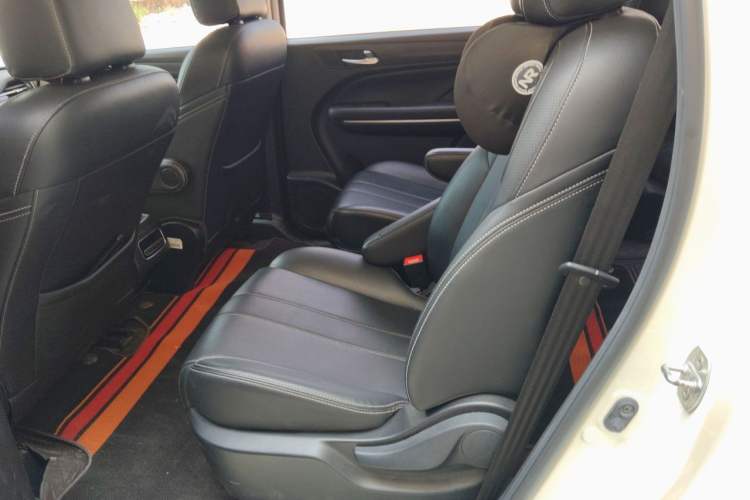 Used GAC Trumpchi M6 2021 270T DCT Luxury Edition (7-seater) Left Rear Seat
