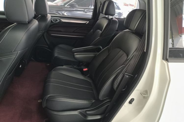 Used GAC Trumpchi M6 2021 PRO 270T Automatic Luxury Edition Left Rear Seat