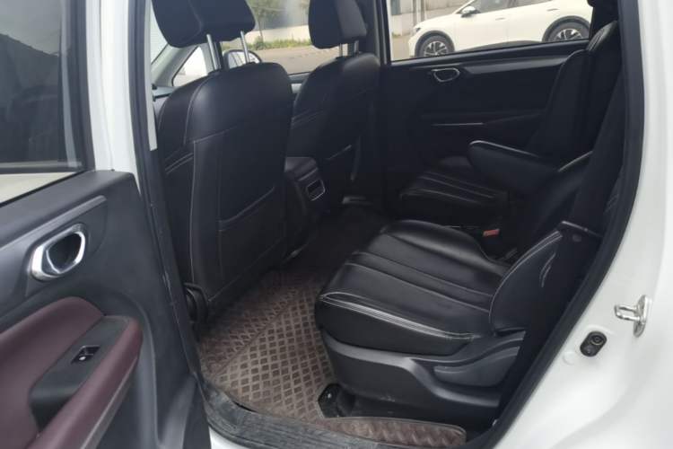 Used GAC Trumpchi M6 2021 PRO 270T DCT Elite Edition Left Rear Seat