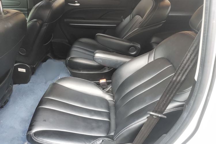 Used GAC Trumpchi M6 2021 270T DCT Elite Edition (7-seater) Left Rear Seat