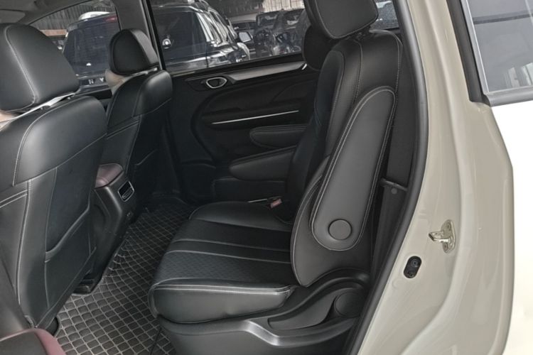 Used GAC Trumpchi M6 2021 PRO 270T DCT Luxury Edition Left Rear Seat