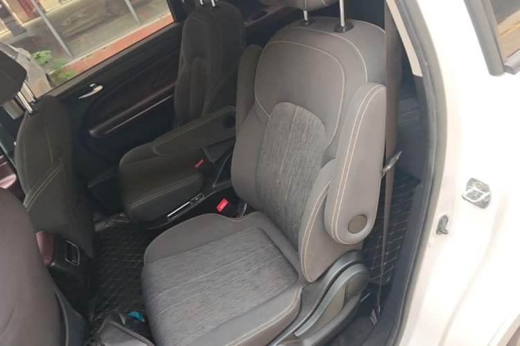 Used GAC Trumpchi M6 2021 PRO 270T DCT Elite Edition Left Rear Seat