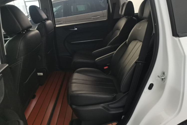 Used GAC Trumpchi M6 2021 270T DCT Luxury Edition (7 Seats) Left Rear Seat