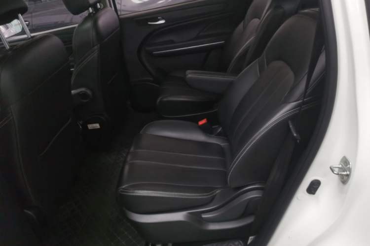 Used GAC Trumpchi M6 2021 270T DCT Luxury Edition (7-seater) Left Rear Seat
