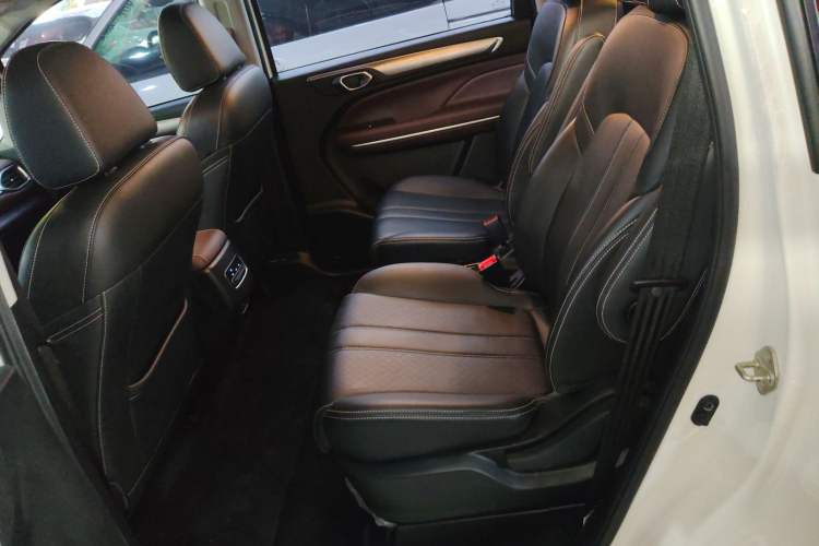 Used GAC Trumpchi M6 2021 PRO 270T DCT Luxury Edition Left Rear Seat