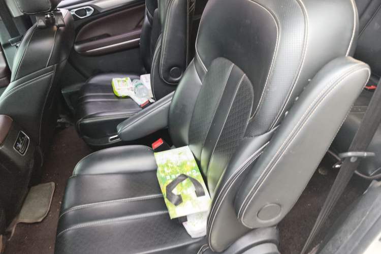 Used GAC Trumpchi M6 2021 PRO 270T DCT Luxury Edition Left Rear Seat