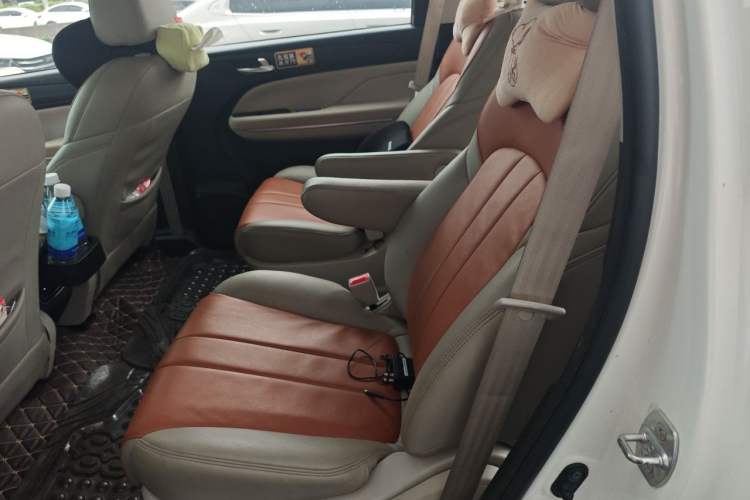 Used GAC Trumpchi M6 2021 270T DCT Elite Edition (7-seater) Left Rear Seat