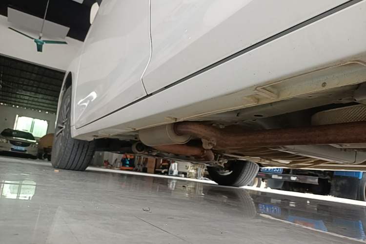 Used GAC Trumpchi M6 2021 270T DCT Luxury Edition (7-seater) Left Side Sill
