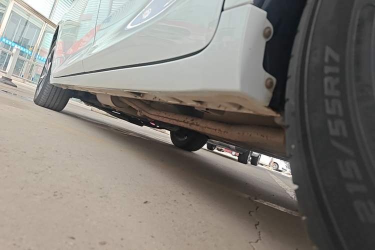 Used GAC Trumpchi M6 2021 PRO 270T Automatic Luxury Edition Left Side Sill